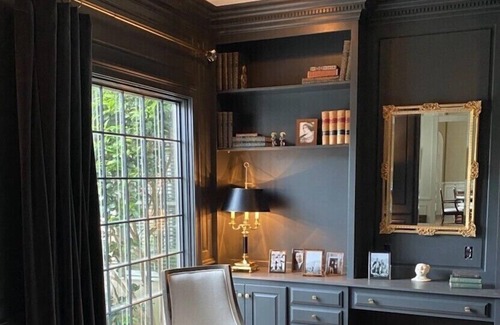 Conestee House | "The Ville" Amazing location, 4.2 mi to downtown + private pool.
