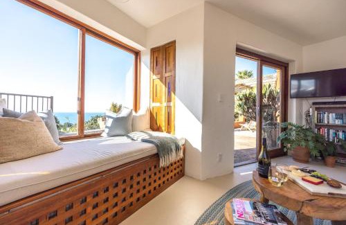 Onetangi Villa | The Villino at Cypress Ridge Estate - Stay Waiheke