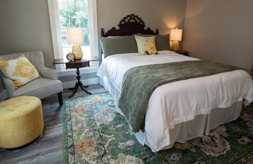 Cotter Cottage | ❤️"The Vintage Cottage" Quaint comfort with Charm!❤️
