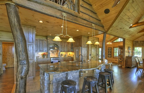 Ridges Over the Lake Cabin | The VUE Over Blue Ridge - Blue Ridge