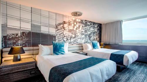 Streeterville Hotel | The Wade