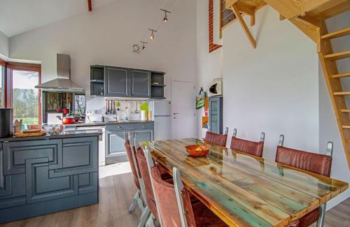 Somme-Leuze House | The Waltz of the Chickadees in Somme Leuze
