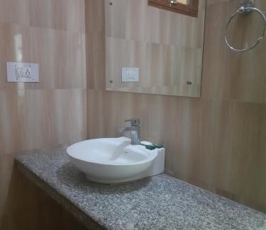 Rewalsar Hotel | The Wangdu