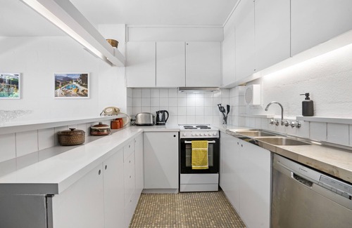 Parkville Apartment | The Warbling Magpie