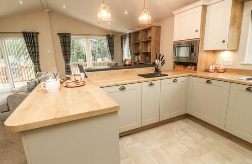 Skipton Cottage | THE WARREN, pet friendly, character holiday cottage in Hellifield
