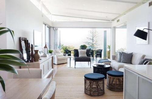 Nelson Bay House | The Waterview, 2 76 Magnus St - complete style, comfort, luxury and spectacular waterviews