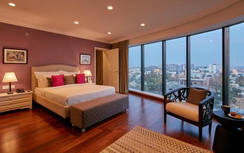 Krishnarajapura Hotel | The Waverly Hotel & Residences
