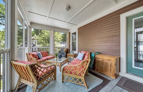Cherry Valley House | The Waxwing - 15 Farm View