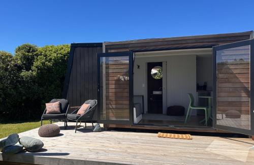 Hokitika House | The Wee Snug