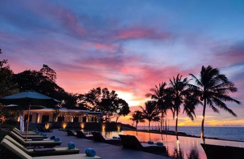 Karang Bolong Hotel | The West Cove Hotel