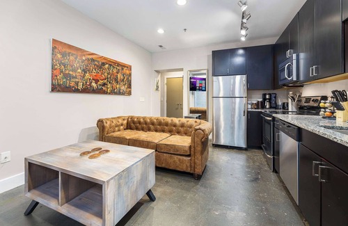 Roanoke Apartment | The West End Flats Su