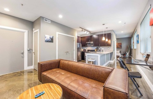 Roanoke Apartment | The West End Flats Su