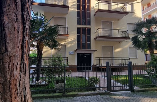 Jesolo Apartment | The west villa 1 - Residence Ideal Sole Jesolo Holidays near the beach