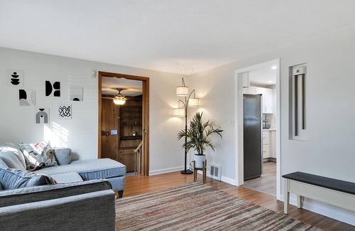 Cheektowaga House | The Westchester - Private, comfortable home minutes from the airport & shopping