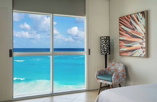 Downtown Cancun Hotel | The Westin Resort & Spa, Cancun