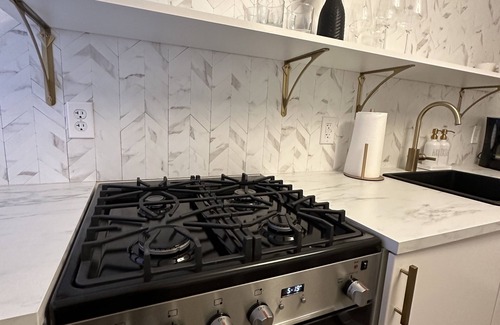 South Main Street Apartment | The Wheat House on Main (Unit 5)