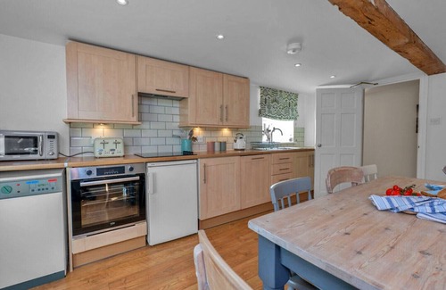 Kelso Cottage | The Wheel House