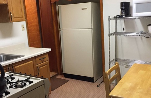 Pine Hill Hotel | The Wheelhouse Inn