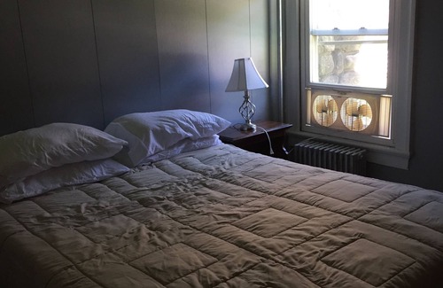 Pine Hill Hotel | The Wheelhouse Inn