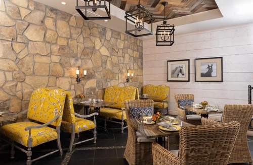 Clayton Hotel | The White Birch Inn