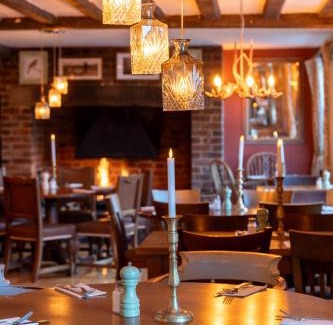 Boughton-under-Blean Hotel | The White Horse