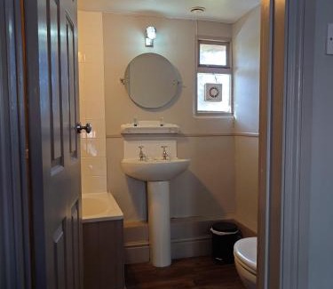 Duns Tew Hotel | The White Horse Inn