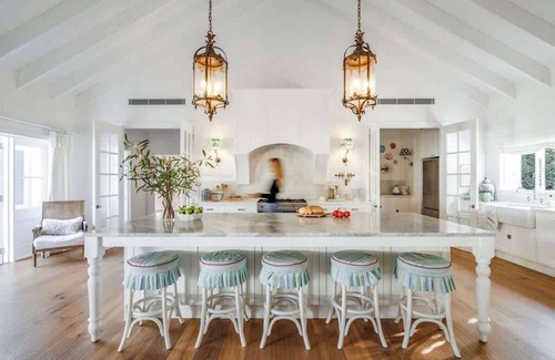 Berry House | The White House | Bold Berry Farmhouse with Pool