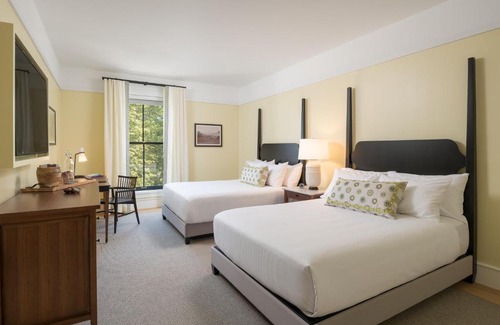 Williamstown Hotel | The Williams Inn