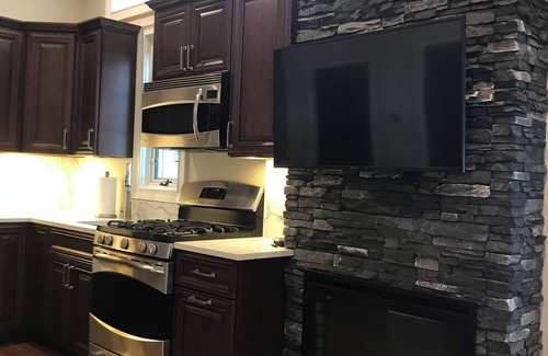 Williamsville House | THE WILLIAMSVILLE 5 STAR LOFT