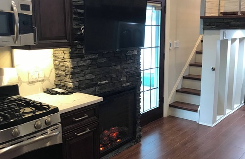 Williamsville House | THE WILLIAMSVILLE 5 STAR LOFT