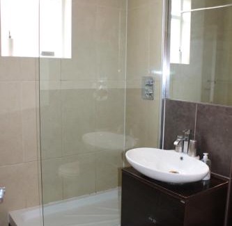 Wimbledon Bed & Breakfast | The Wimbledon Hotel