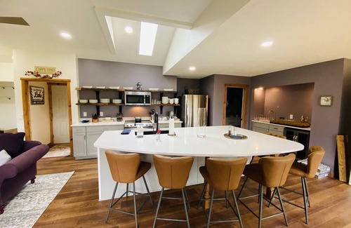 Suttons Bay House | The Wine Bungalow on Leelanau Peninsula