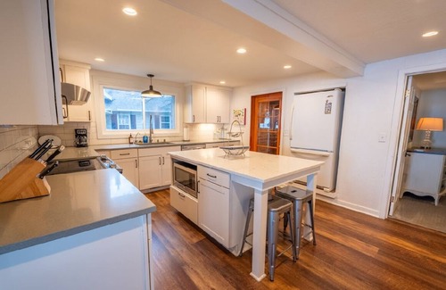 Black Wolf Cottage | The Winne Cottage on Lake Winnebago