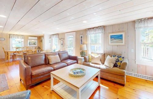 West Harwich House | The Winnie Sea