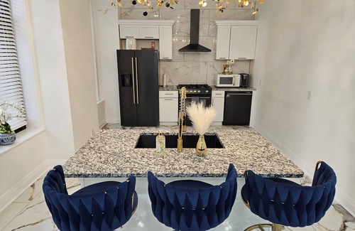 West Main Historic District Apartment | The Winston | Walkable Luxury Loft in Downtown