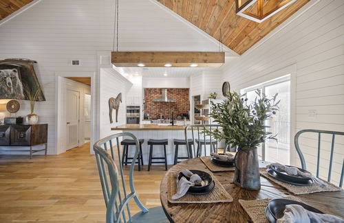 Broken Bow Cabin | The Withers - Cozy Farmhouse Retreat- Sleeps 8