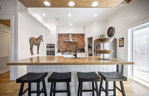 Broken Bow Cabin | The Withers - Cozy Farmhouse Retreat- Sleeps 8