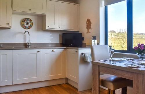 Colne Apartment | The Wolfs Den - Uk49083
