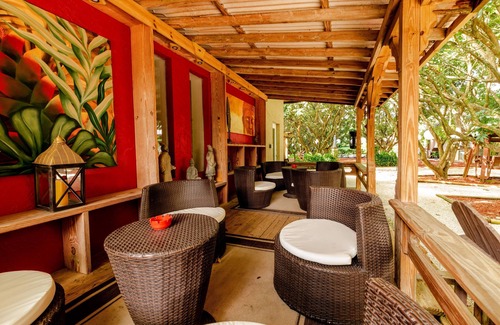 Homestead House | The Wonderkoi House A Magical Japanese Koi Garden