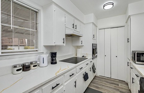 West Arlington House | The Wood & Iron/Three-Point