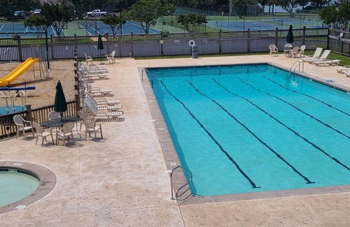 North Shore Condo | The Woodlands, Bernard's Landing, Smith Mountain Lake