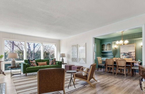 Prairie Village House | The Woodson - Elite Overland Park Home + Game Room