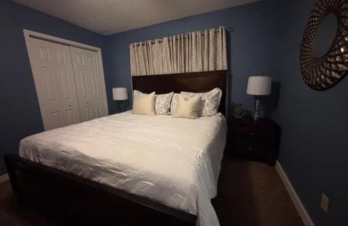 Dahlonega Apartment | The Woodward Unit D