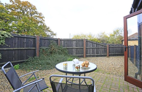 Wangford House | The Workshop - One Bedroom House, Sleeps 2