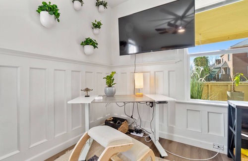 Midtown House | The Wright House | Home in the Heart of Midtown, Duplex walking distance from midtown