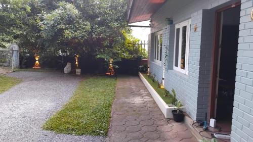 Peradeniya House | The Writer's Cottage