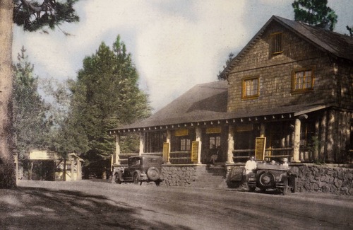 Twin Peaks Cabin | The Writer's Retreat at The Twin Peaks Lodge