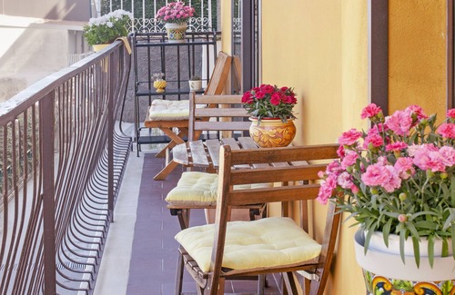 Taormina Apartment | The Yellow House Taormina