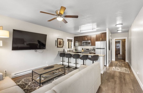 West Yellowstone Apartment | The Yellowstone Hideaway Unit A