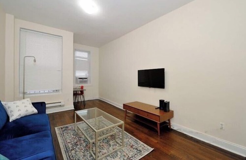 Upper East Side Apartment | The York Vibe 8657